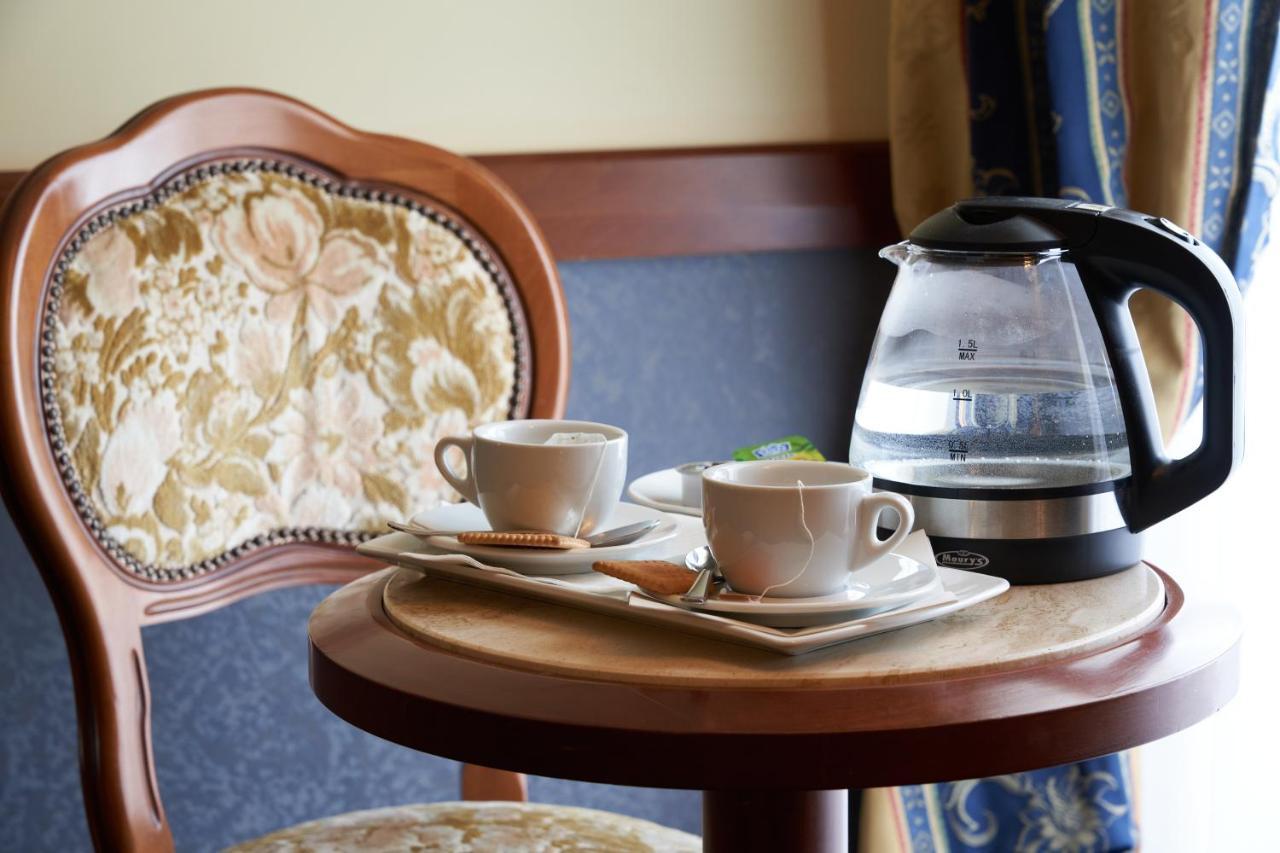 Hotel Ristorante La Piana Telese Eksteriør bilde